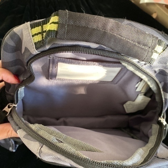 Pottery Barn Mckenzie Backpack Monogram-Porter - Picture 6 of 10